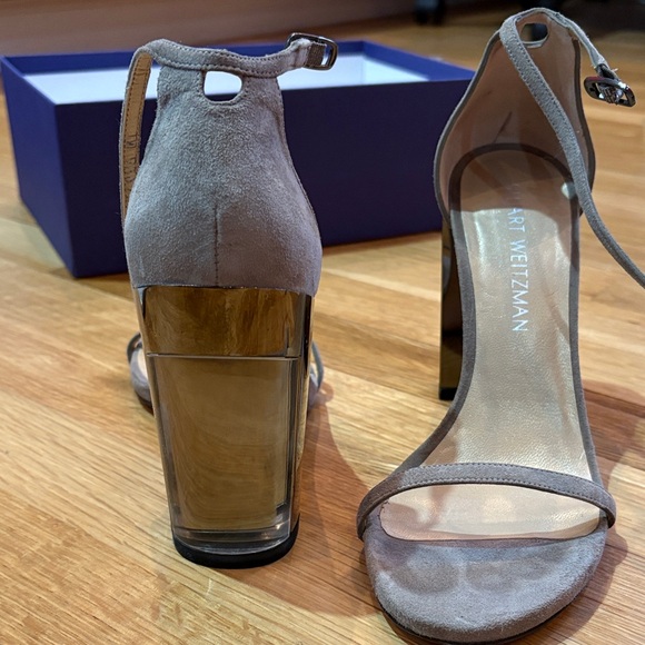 Stuart Weitzman Gray Suede and Silver Block Heels - Picture 6 of 9